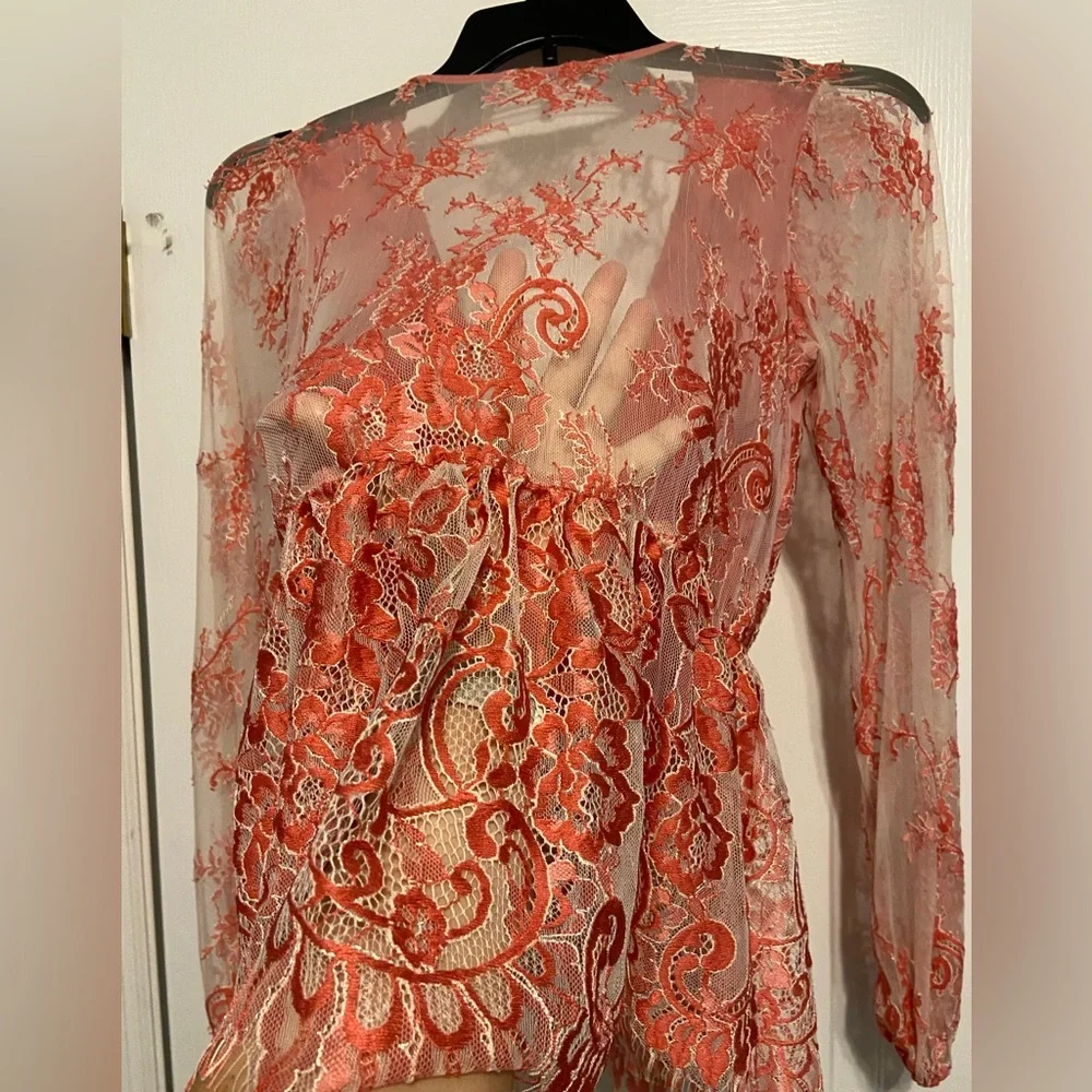 Willow & Root size large lace blouse pink beige🩷 - Picture 4 of 4